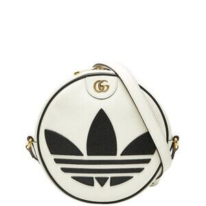 GUCCI Black Leather GG Marmont Shoulder Bag